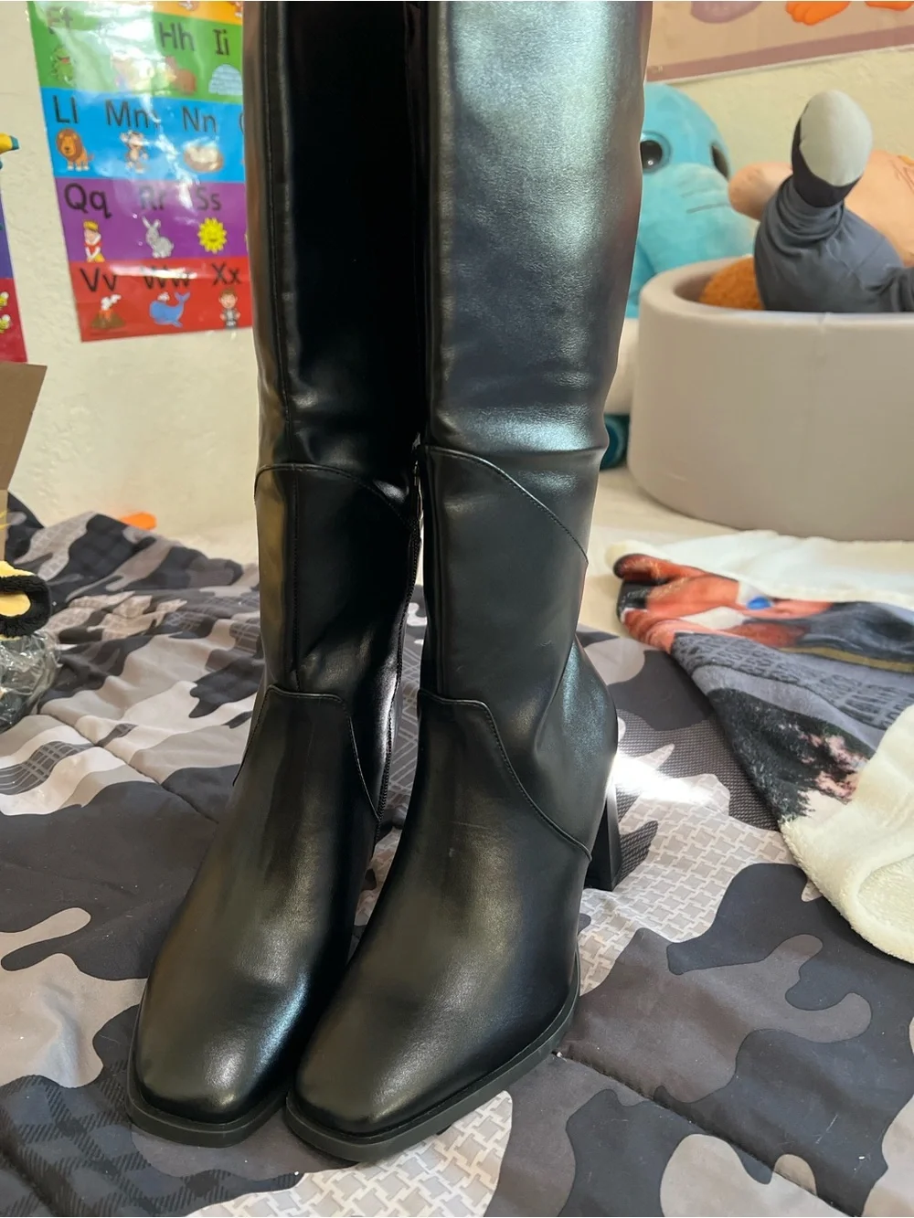 N/A classic black